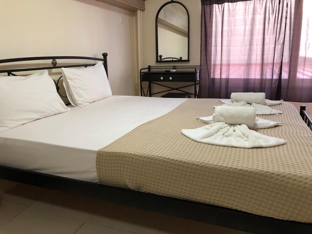 Nikolakakis Rooms Lavrio Kültér fotó