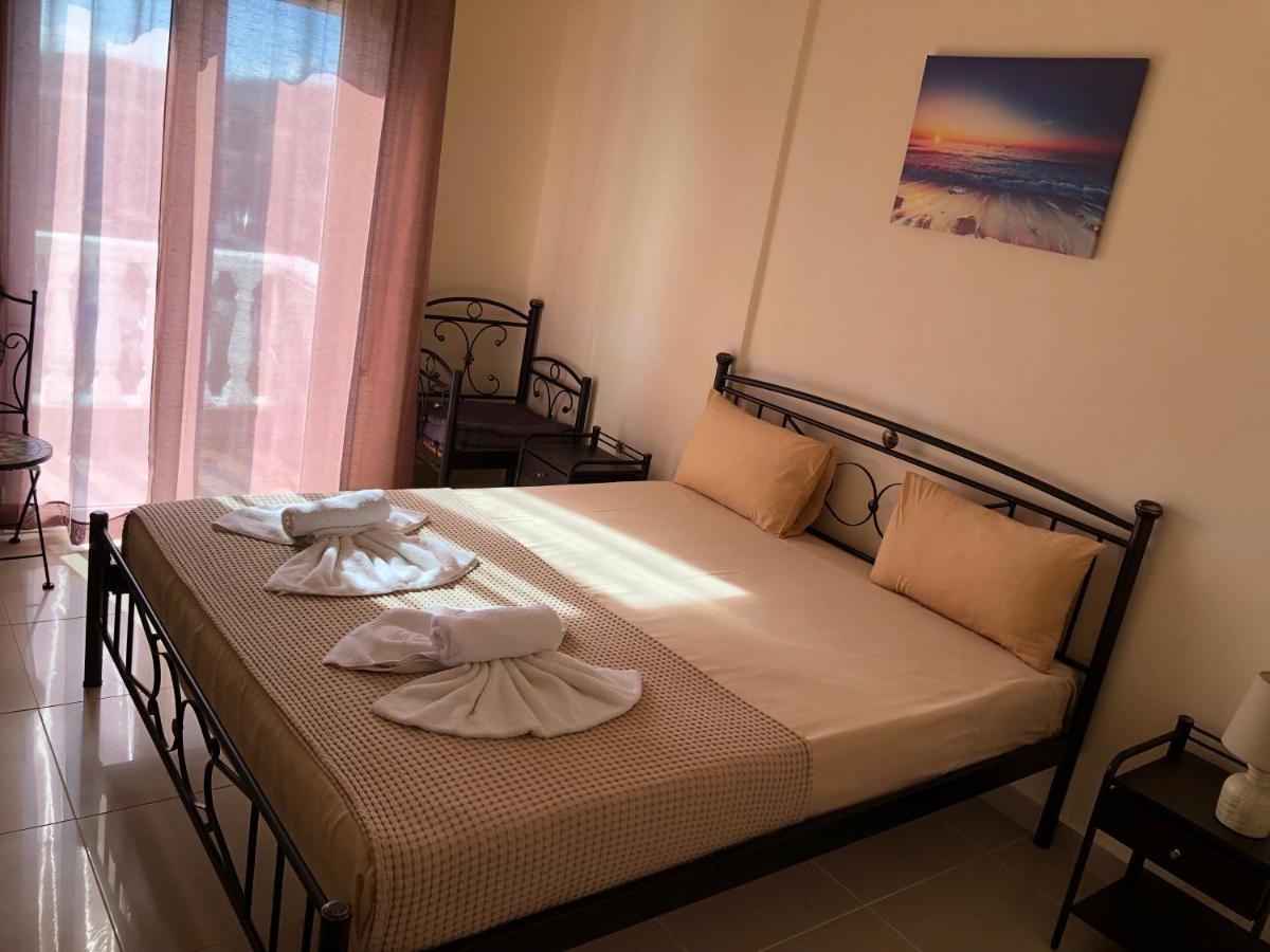 Nikolakakis Rooms Lavrio Kültér fotó