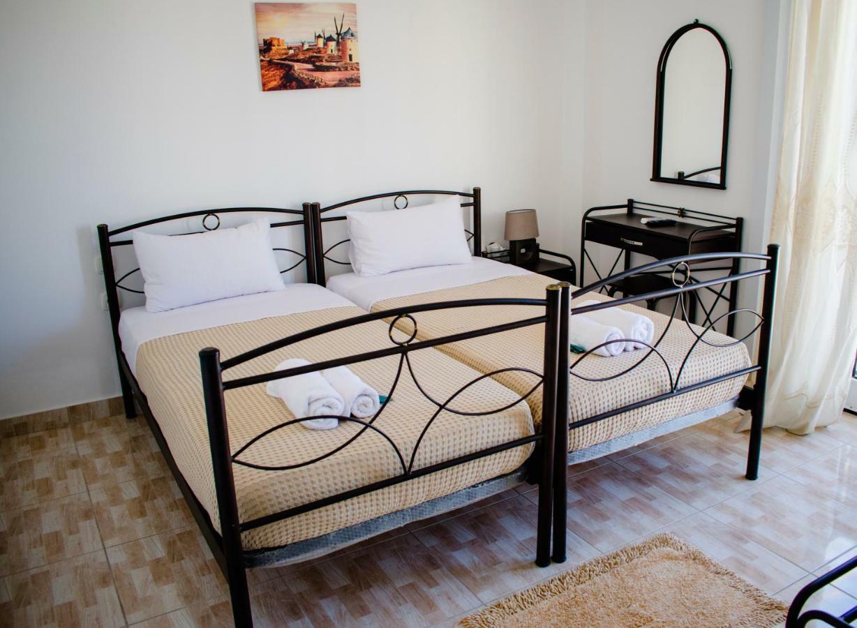 Nikolakakis Rooms Lavrio Kültér fotó